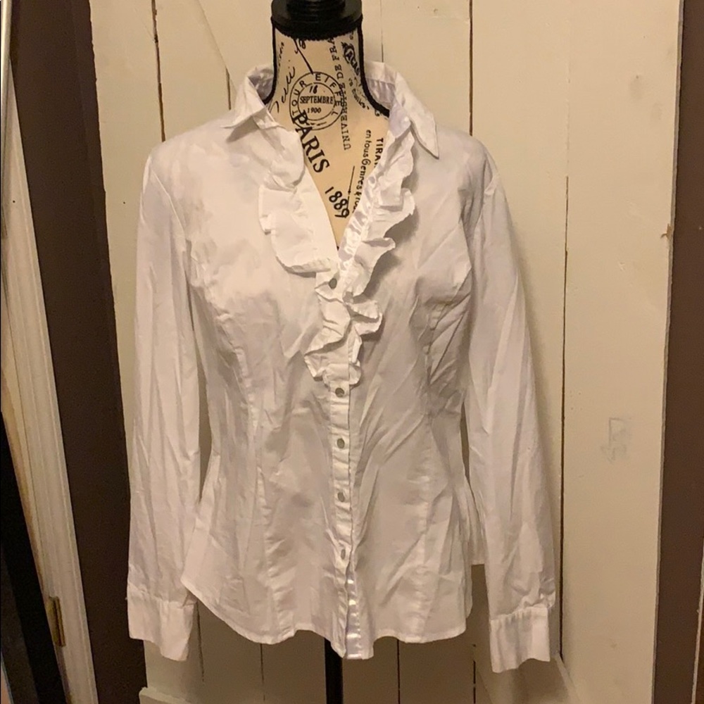 White blouse size large fits like a medium.